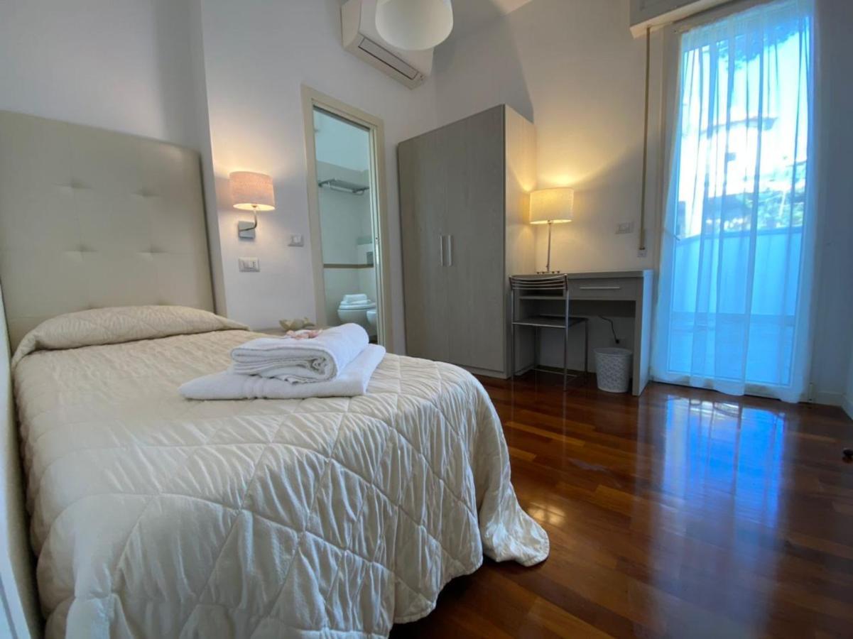 Villa Alda Suites & Rooms Червія Екстер'єр фото